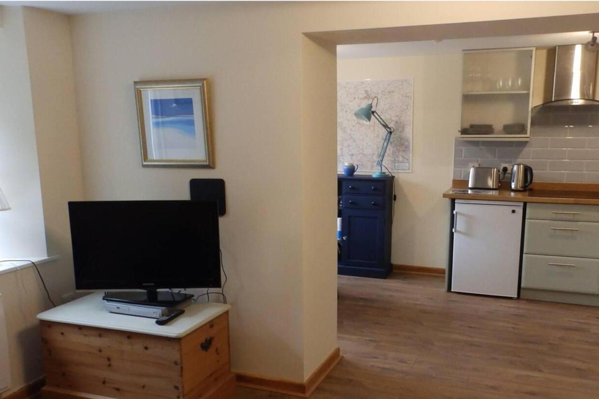 1 Bed-Pet Friendly-Parking-Patio-Close To Coasts North Hill Екстер'єр фото